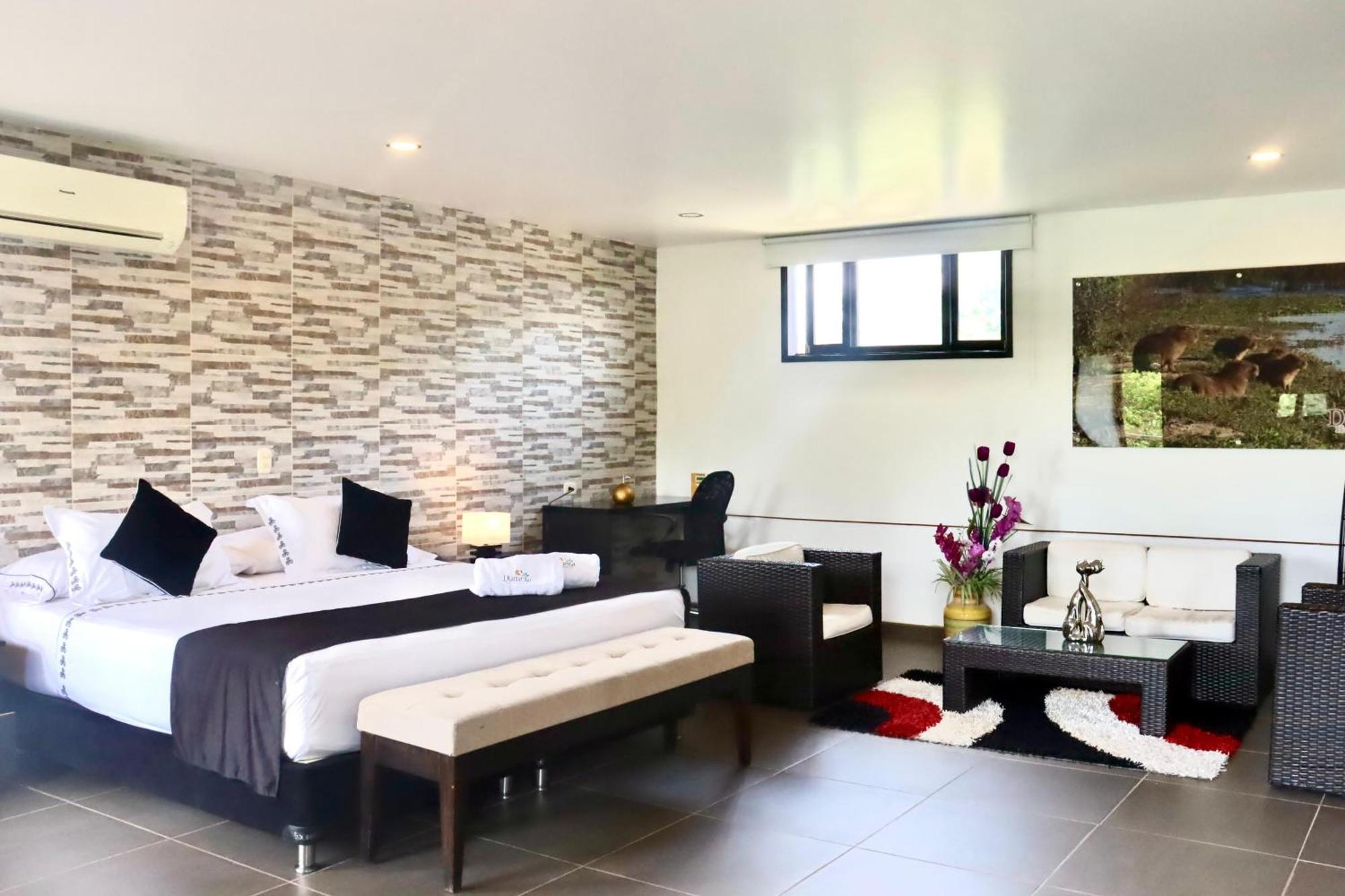 Hotel Boutique Duranta Apiay Bagian luar foto